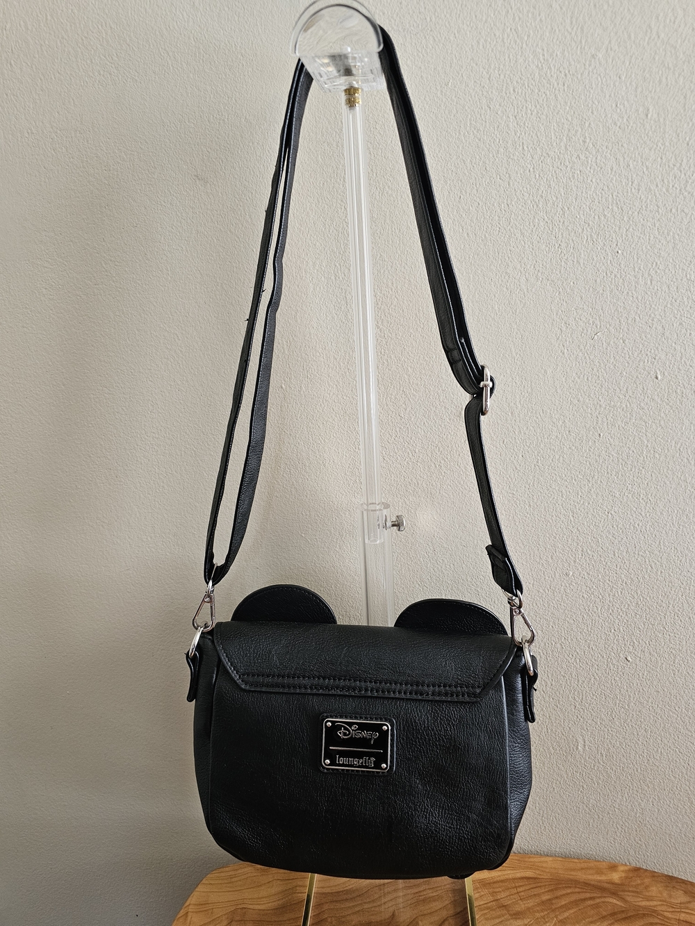 Loungefly Mickey Mouse Crossbody Bag - Picture 4 of 8